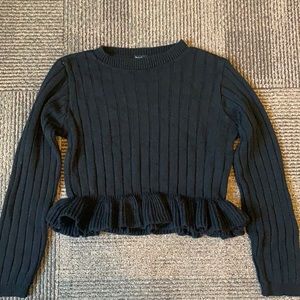 Black cropped peplum sweater, size M/L